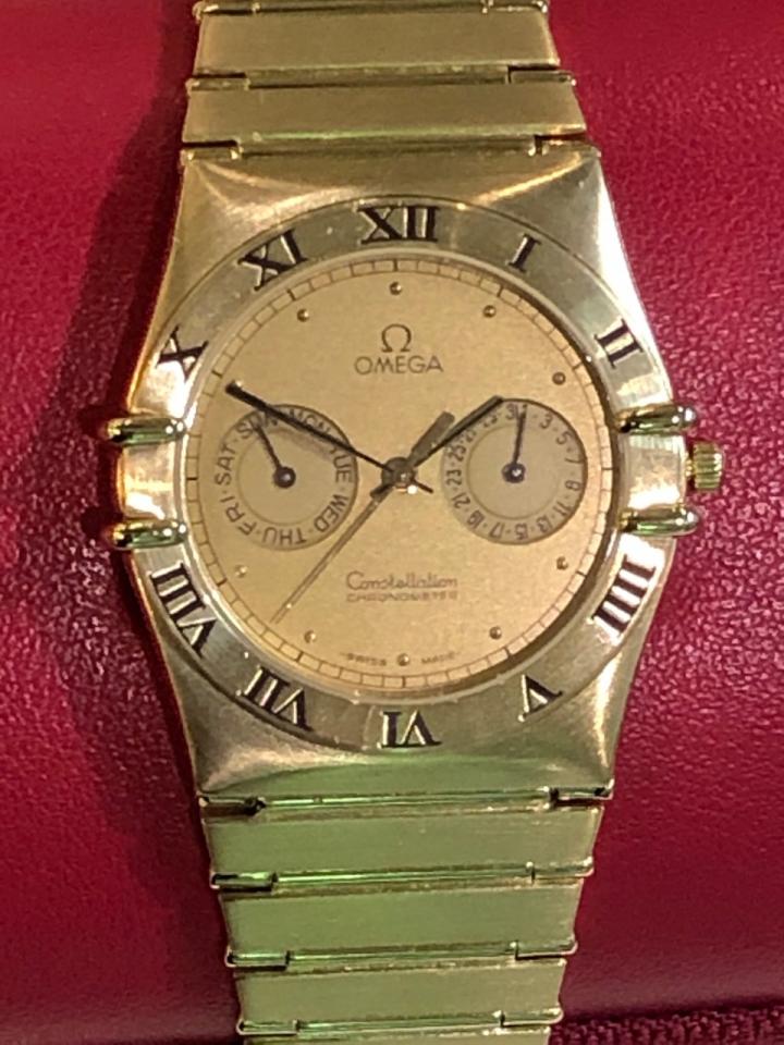 Pre-owned Omega Constellation